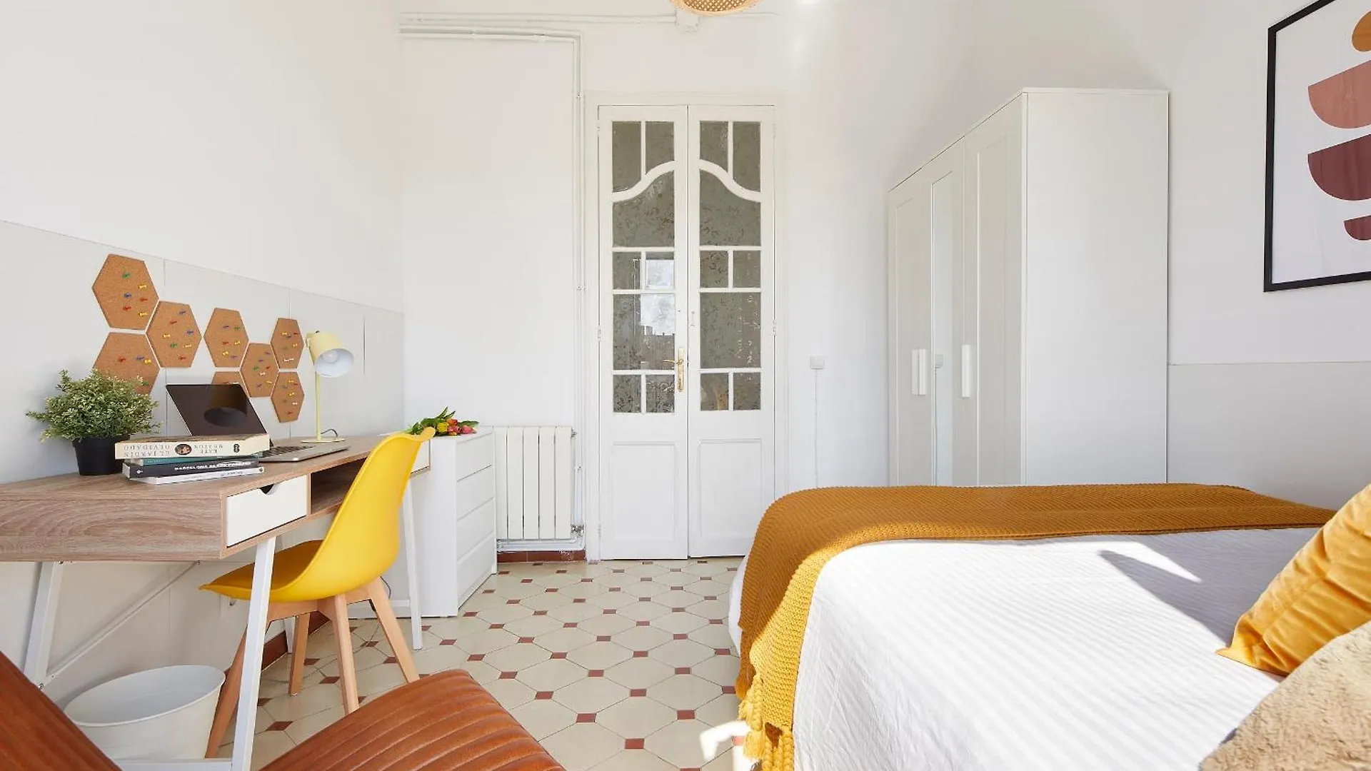 Gran Via - 1 Bed and Breakfast Barcelona